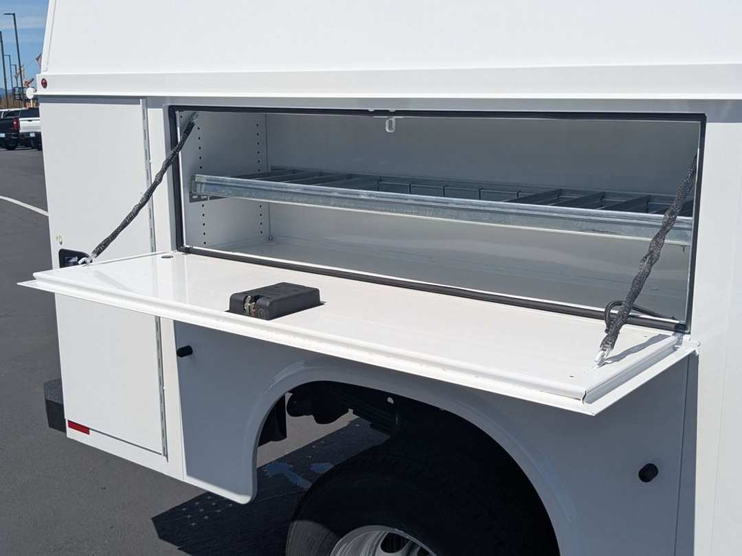 2024 Chevrolet Express 3500 Work - Image 19