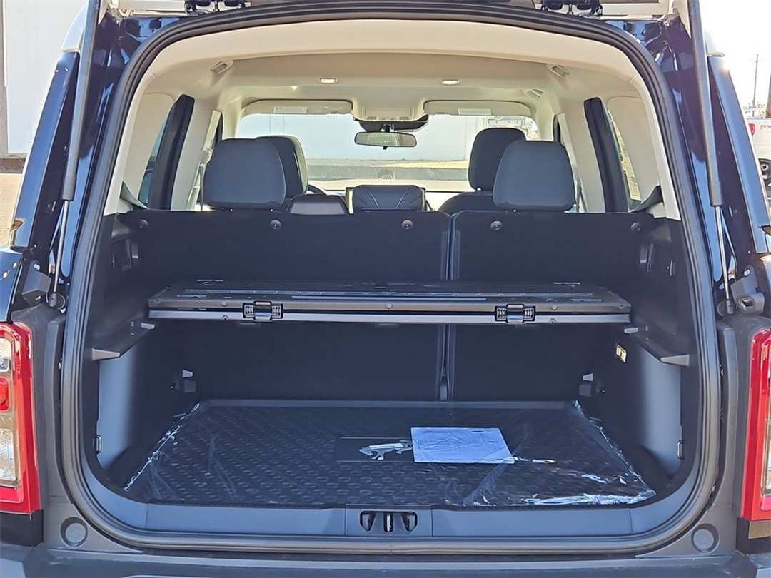 2025 Ford Bronco Sport Heritage - Image 27