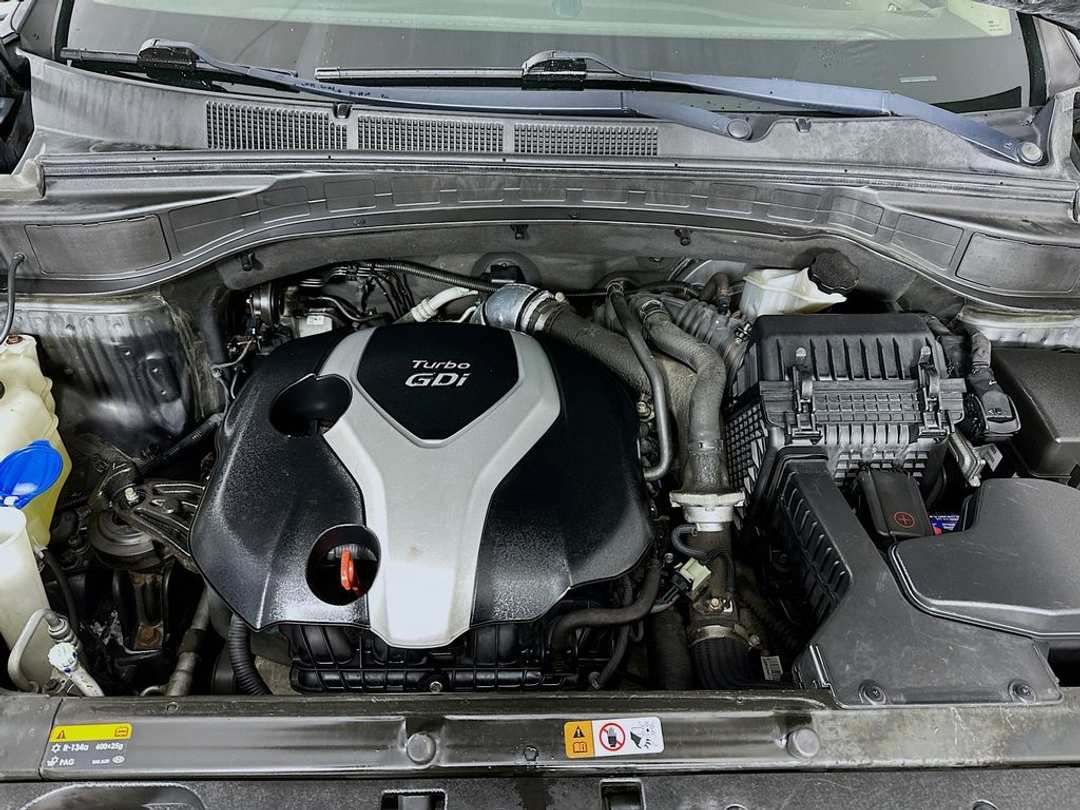 2013 Hyundai Santa Fe Sport 2.0L Turbo - Image 28