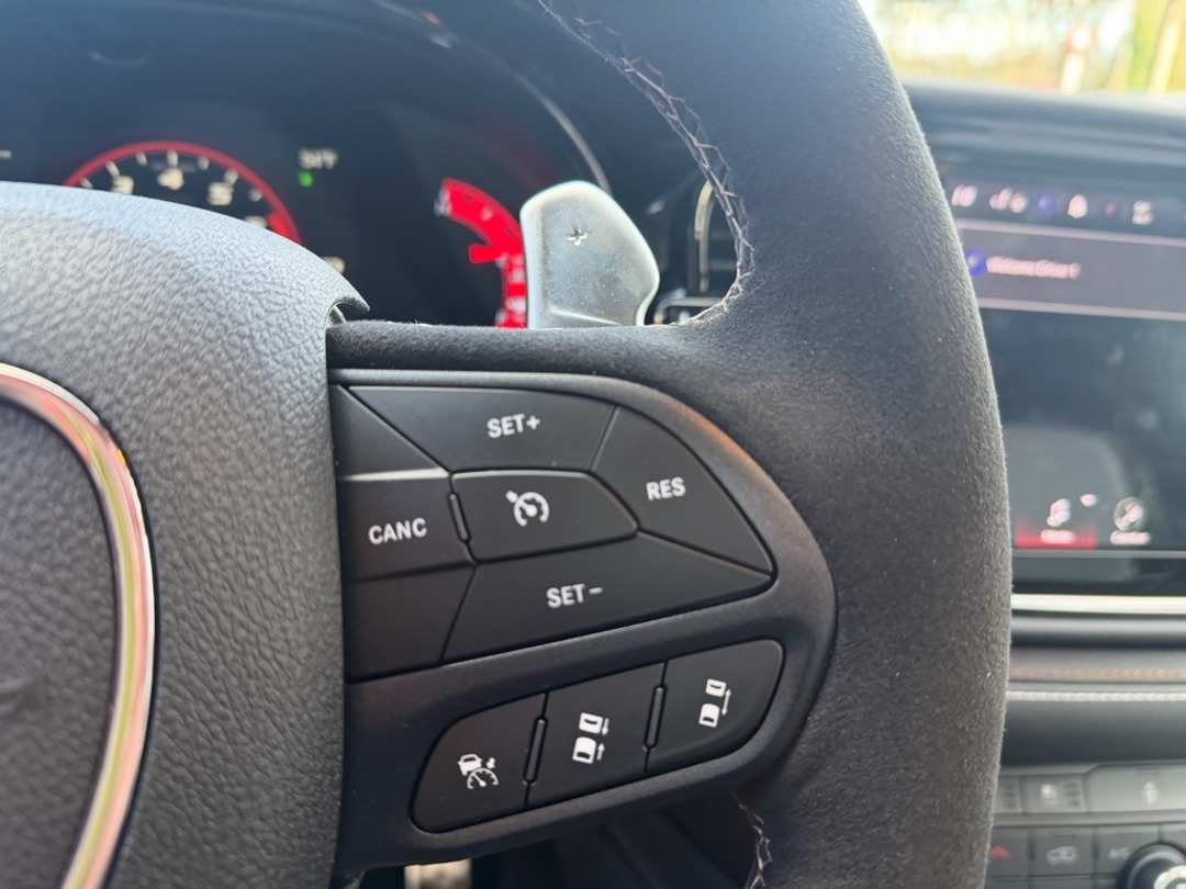 2025 Dodge Durango SRT Hellcat - Image 15