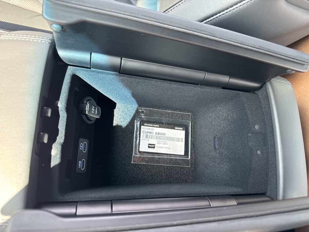 2026 Genesis G80 3.5T - Image 27