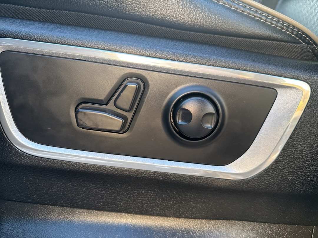 2023 Ram 1500 Laramie - Image 13