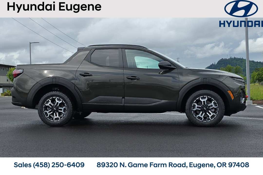 2025 Hyundai Santa Cruz XRT - Image 3