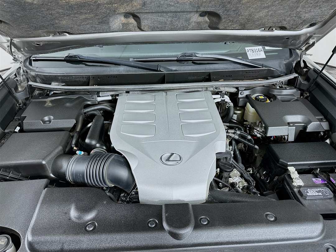 2021 Lexus GX 460 - Image 31