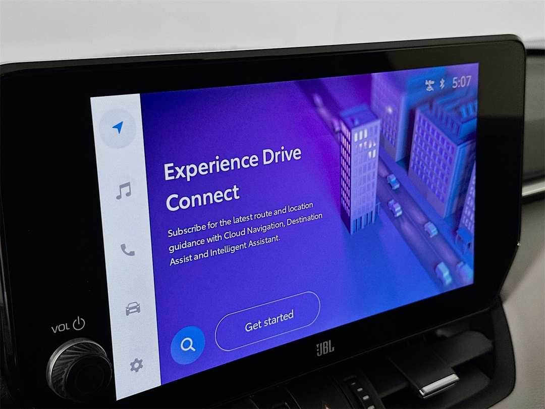 2025 Toyota Rav4 XLE Premium - Image 13