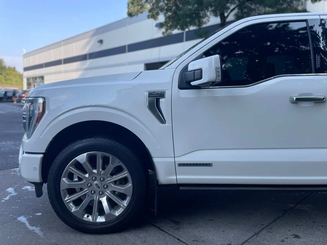 2023 Ford F-150 Limited - Image 6