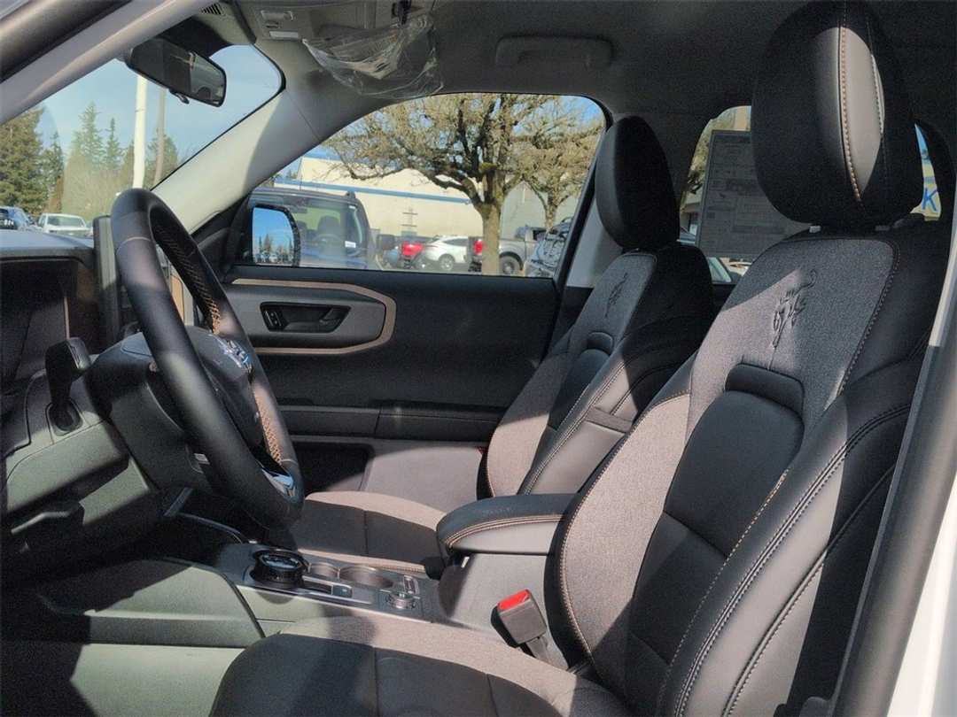 2026 Ford Bronco Sport Big Bend - Image 13