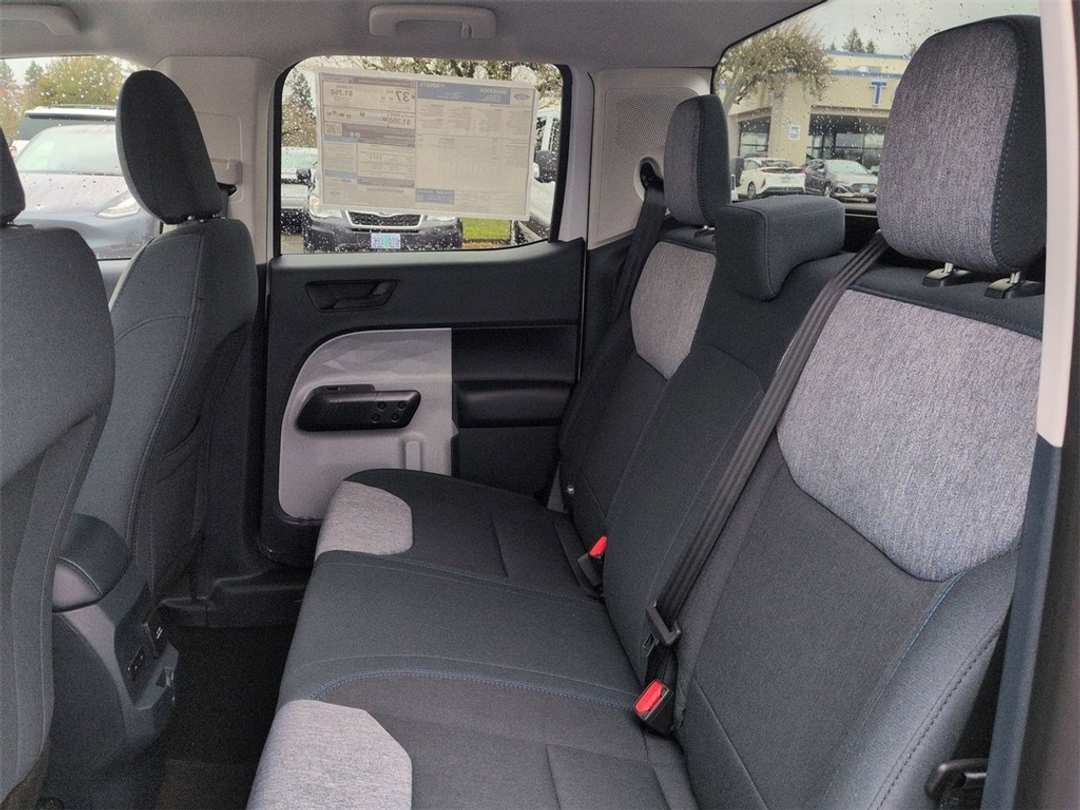 2026 Ford Maverick XLT - Image 23