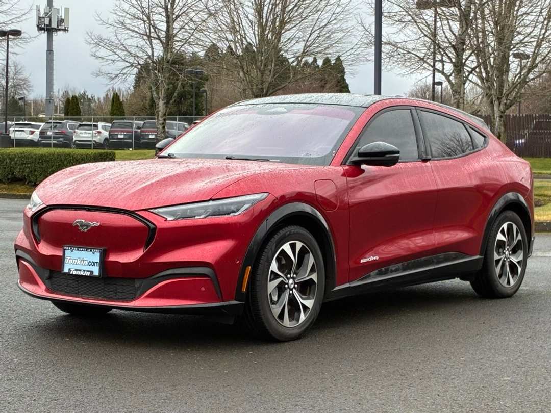 2022 Ford Mustang Mach-E Premium - Image 3