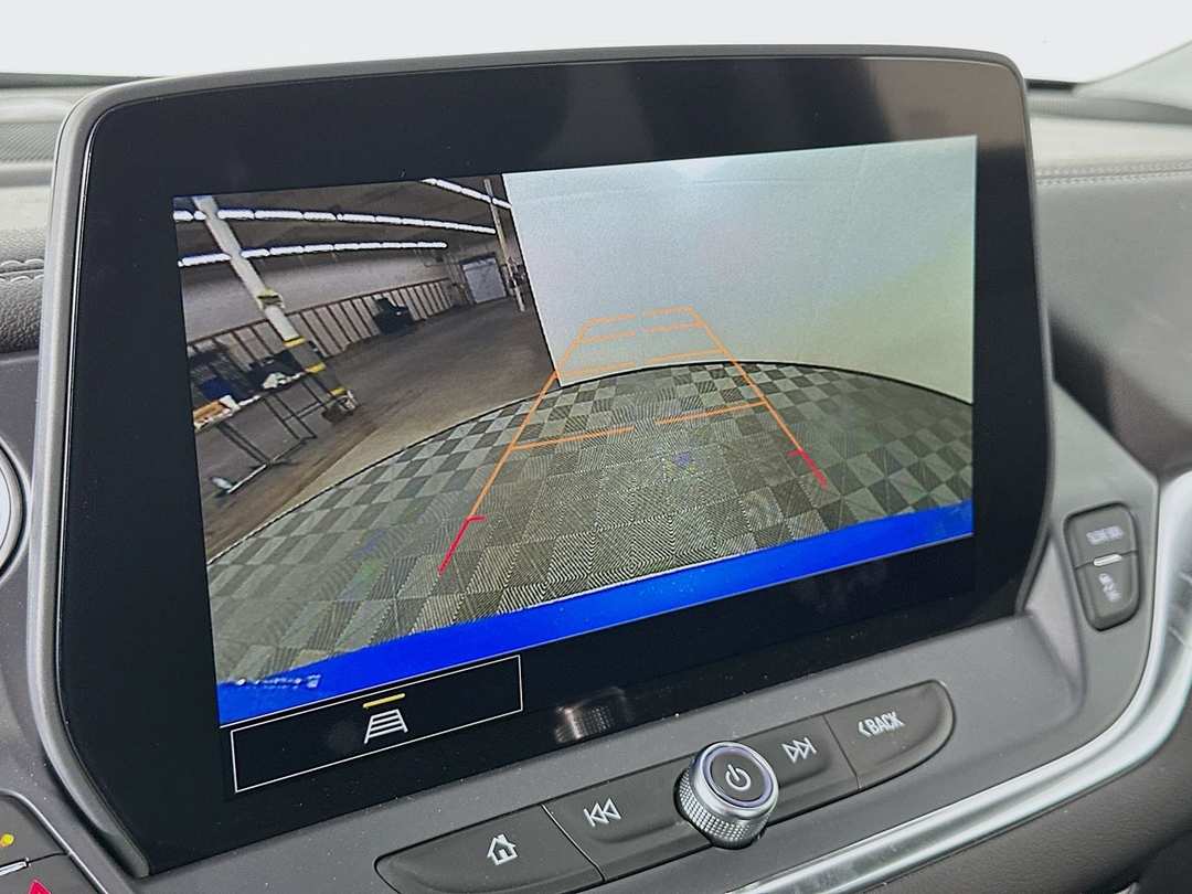 2025 Chevrolet Blazer LT - Image 15