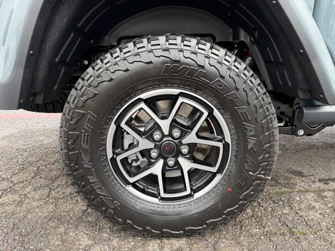 2026 Jeep Gladiator Rubicon - Image 10