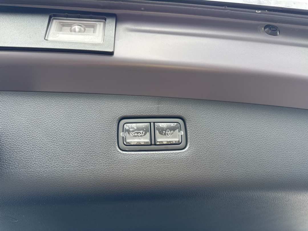 2026 Genesis Gv70 2.5T Sport Prestige - Image 15