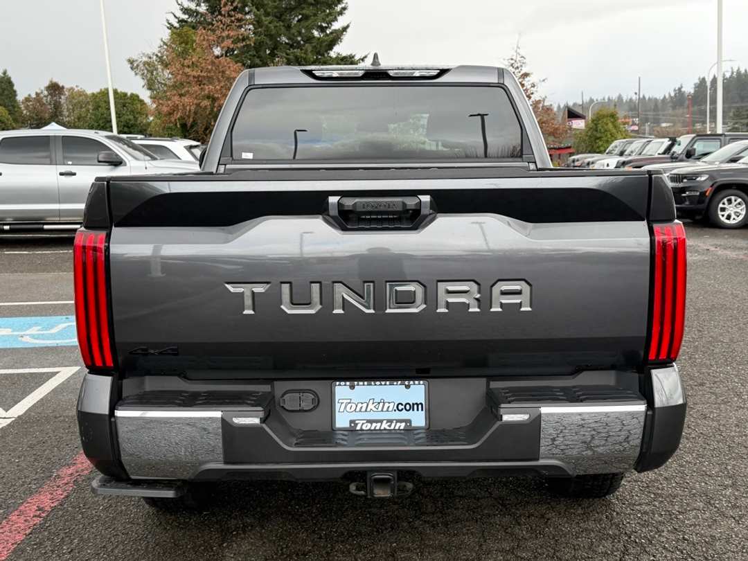2025 Toyota Tundra SR5 - Image 7