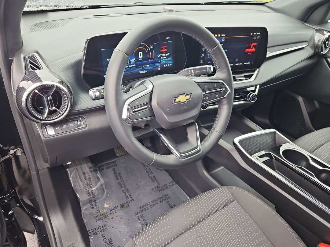 2025 Chevrolet Equinox LT - Image 13