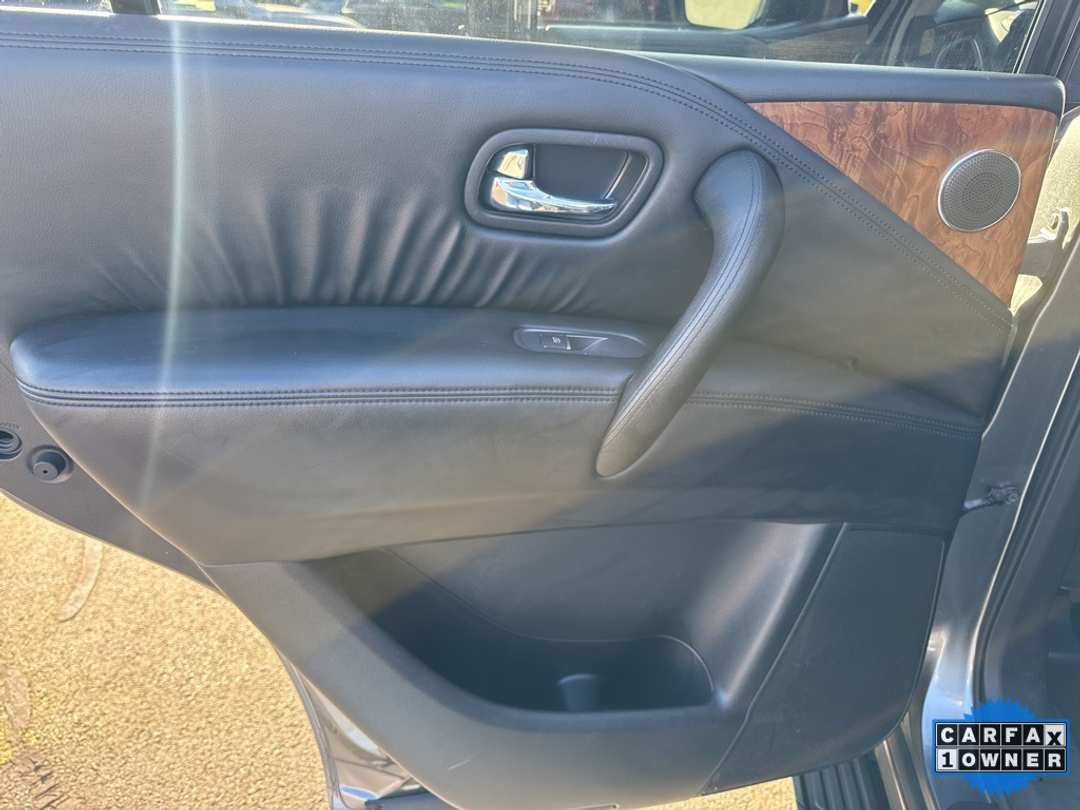 2024 Nissan Armada SL - Image 38