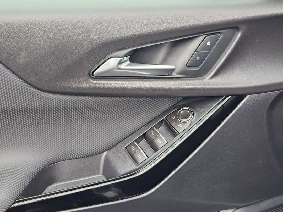 2026 Chevrolet Equinox RS - Image 11