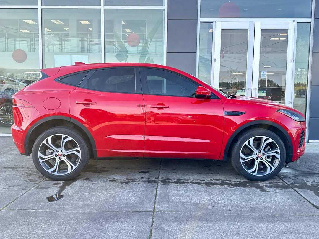 2018 Jaguar E-Pace First Edition - Image 2