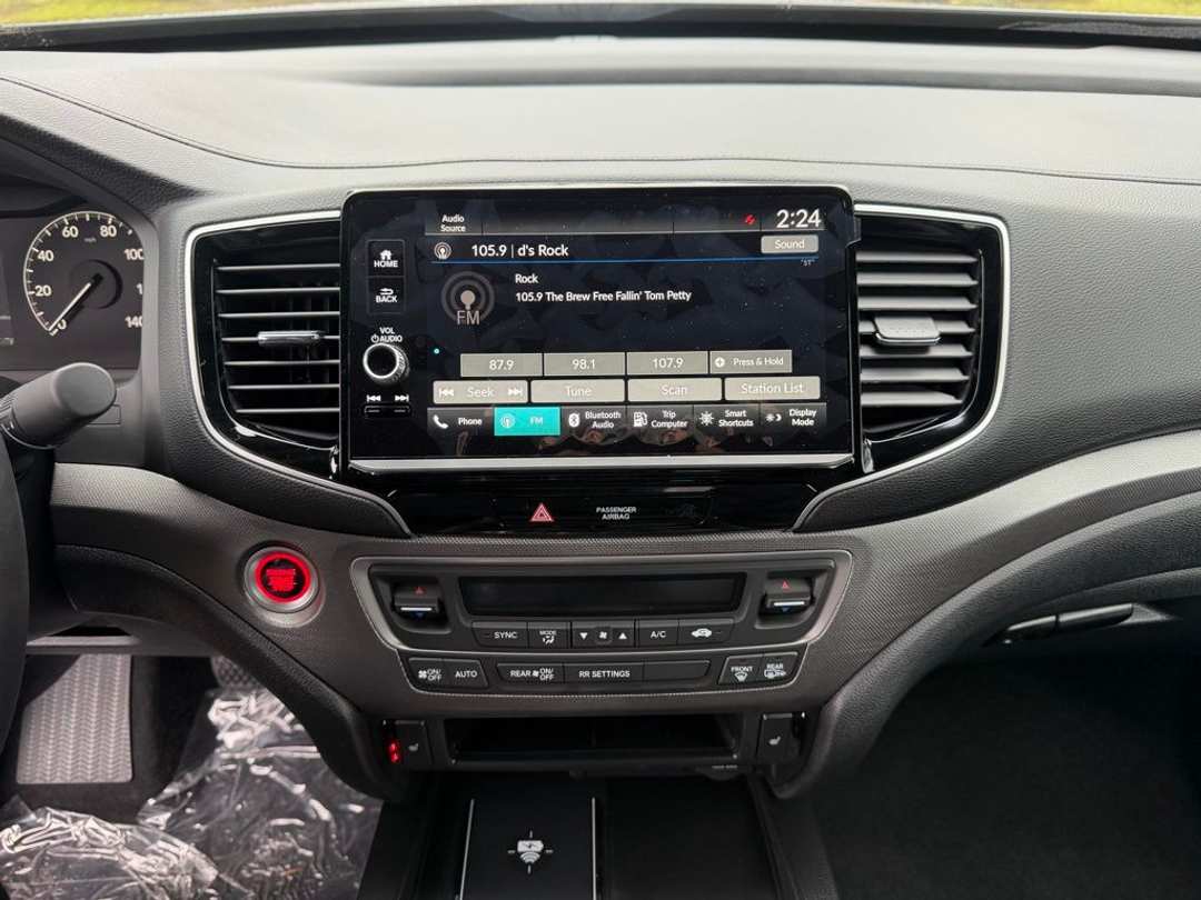 2026 Honda Ridgeline RTL - Image 23