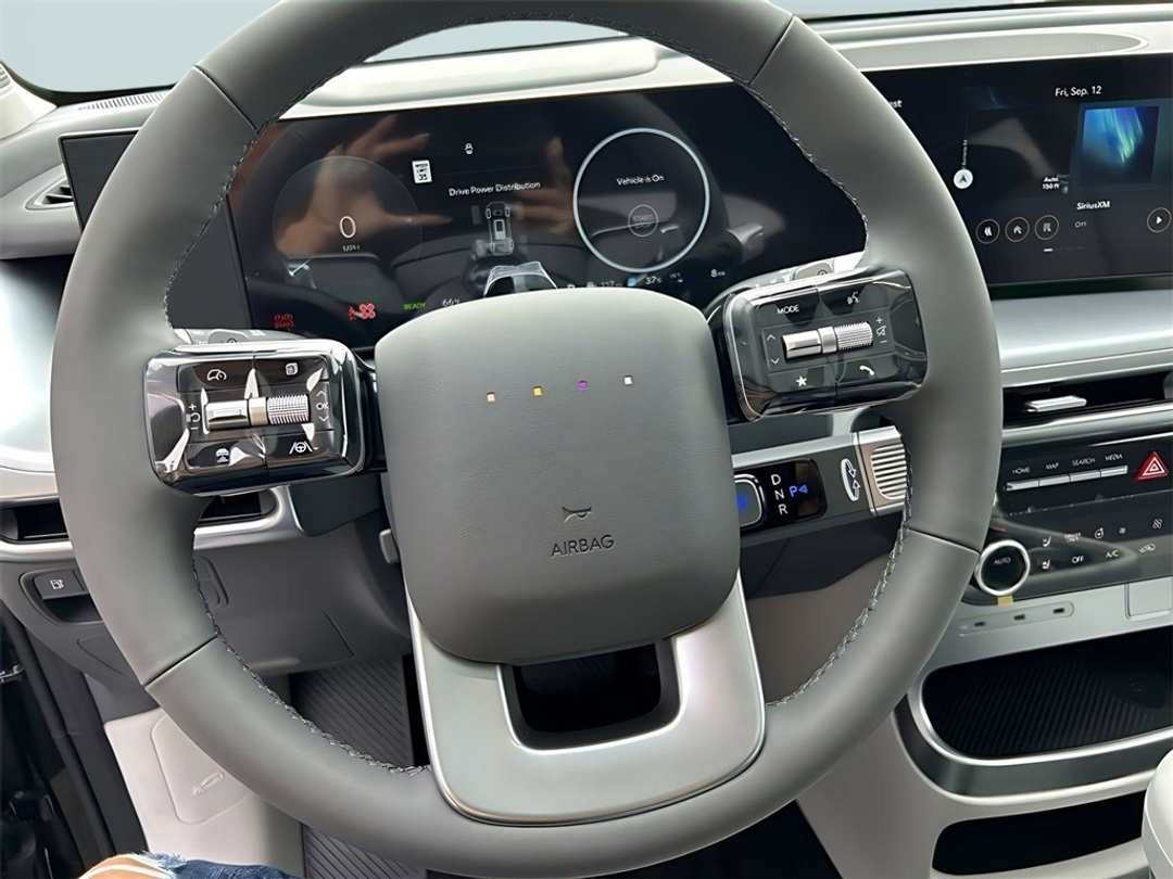 2026 Hyundai Ioniq 9 Performance Limited - Image 13