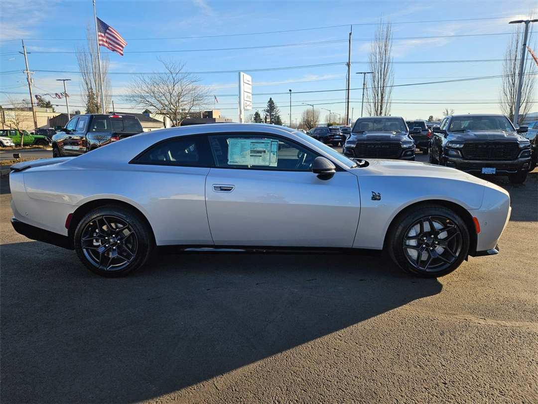 2026 Dodge Charger R/T Scat Pack - Image 7