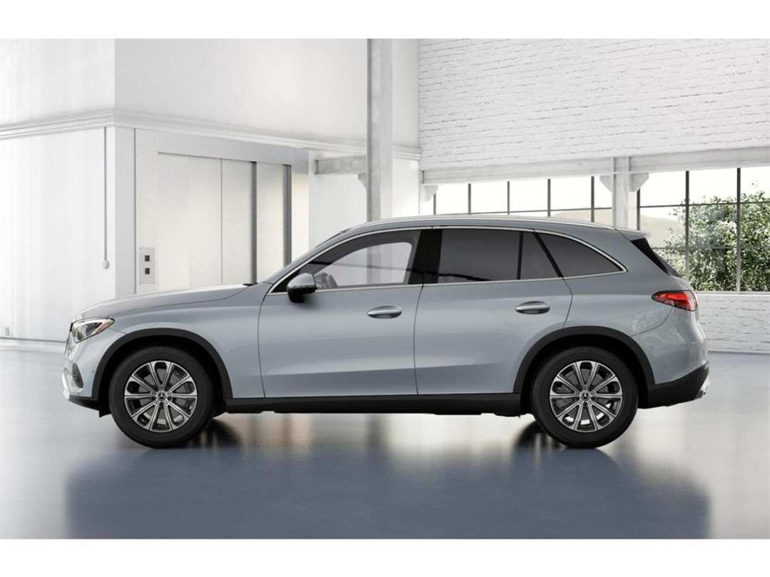 2025 Mercedes-Benz GLC GLC 300 - Image 34