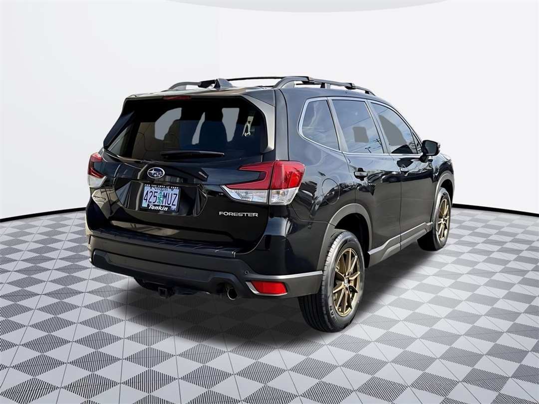 2021 Subaru Forester Limited - Image 7