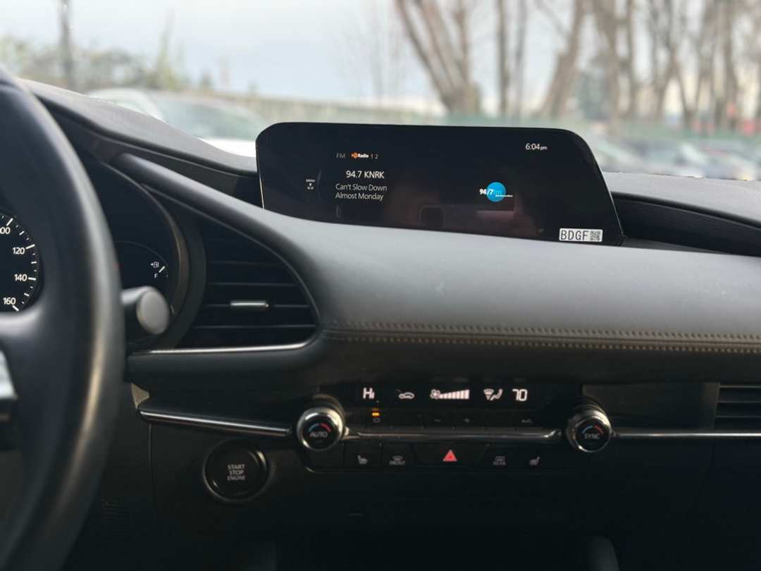 2020 MAZDA Mazda3 Premium - Image 29