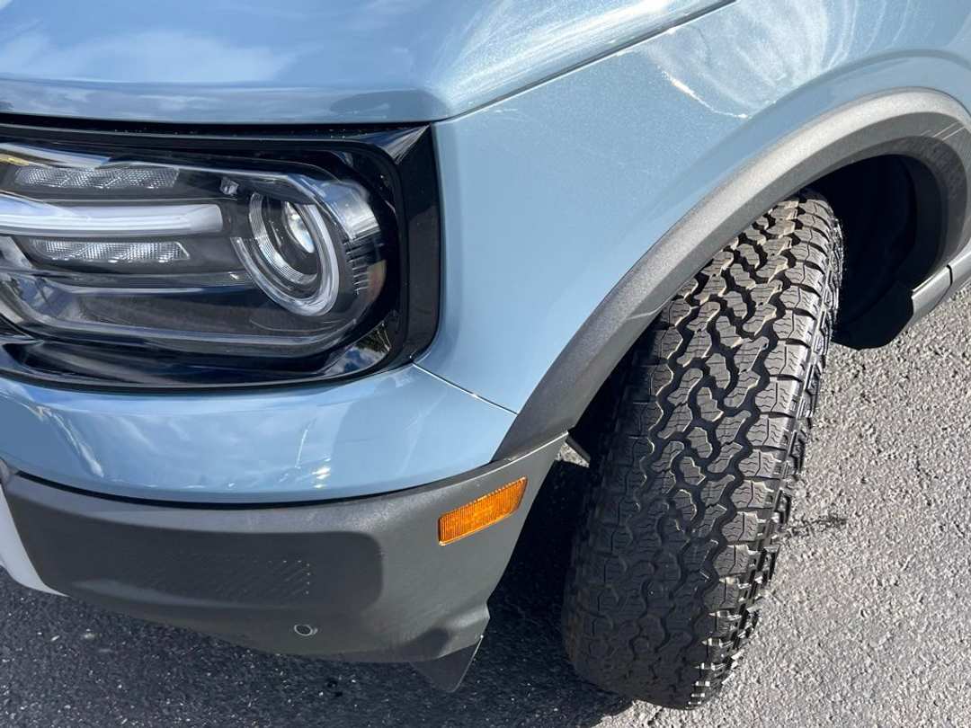 2026 Ford Bronco Sport Outer Banks - Image 3