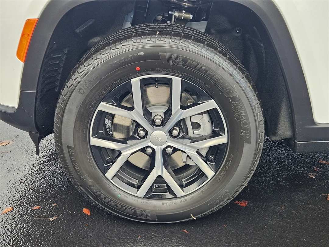 2025 Jeep Grand Cherokee L Limited - Image 42