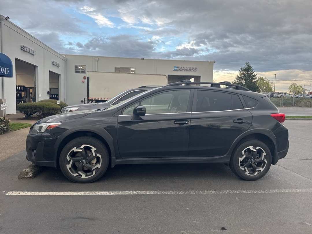2023 Subaru Crosstrek Limited - Image 2