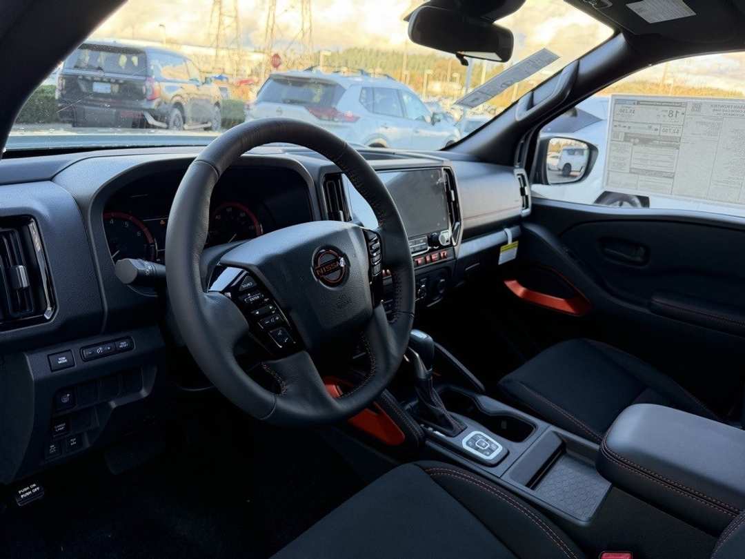 2026 Nissan Frontier PRO4X - Image 15