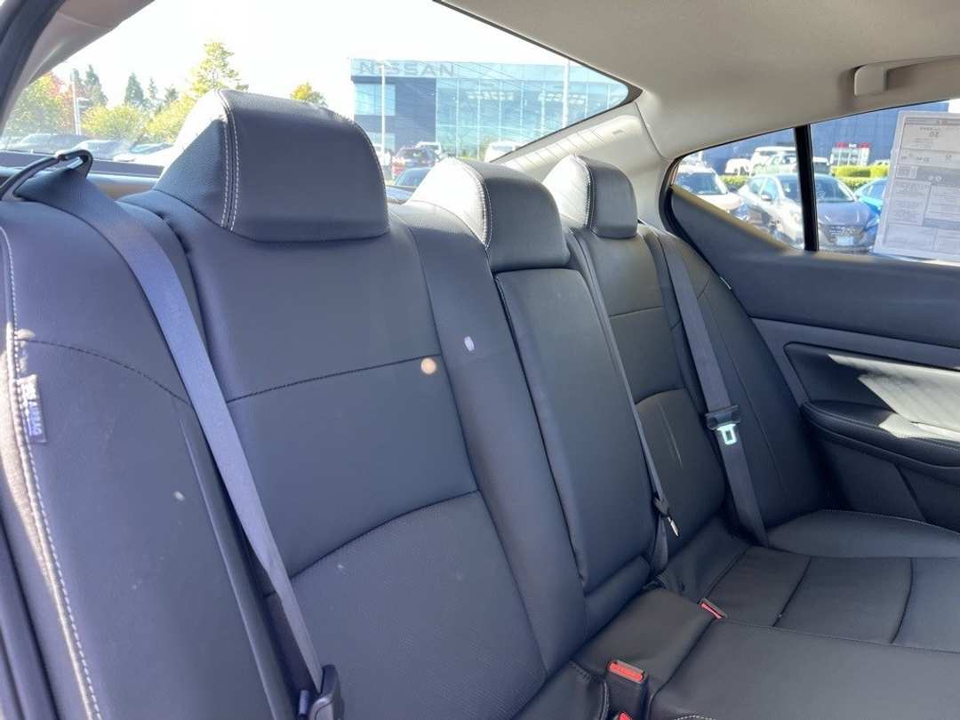 2025 Nissan Altima 2.5 SL - Image 25