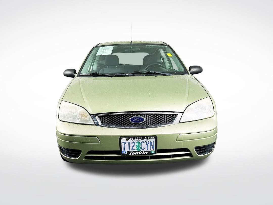 2007 Ford Focus S - Image 2