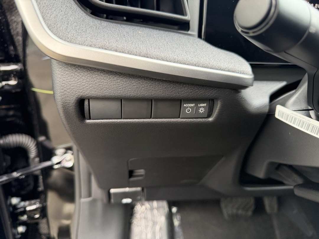 2026 Nissan Kicks SV - Image 15