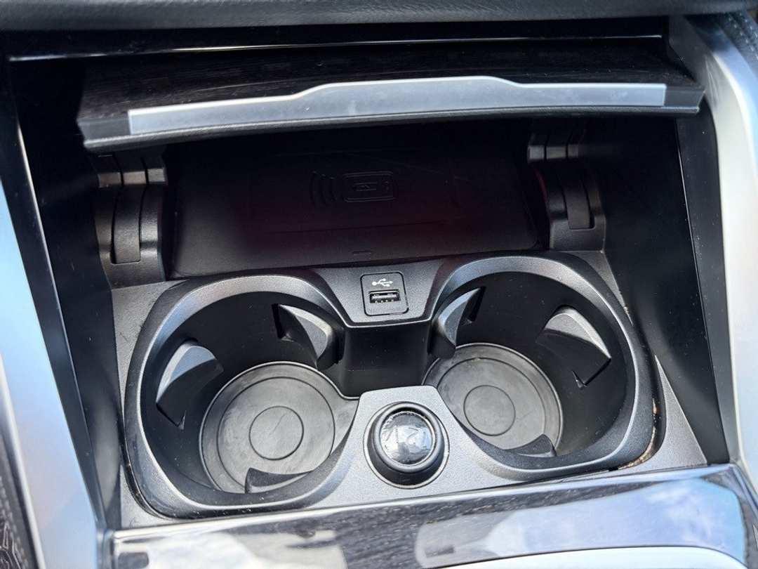 2024 BMW 4 Series M440i xDrive - Image 25