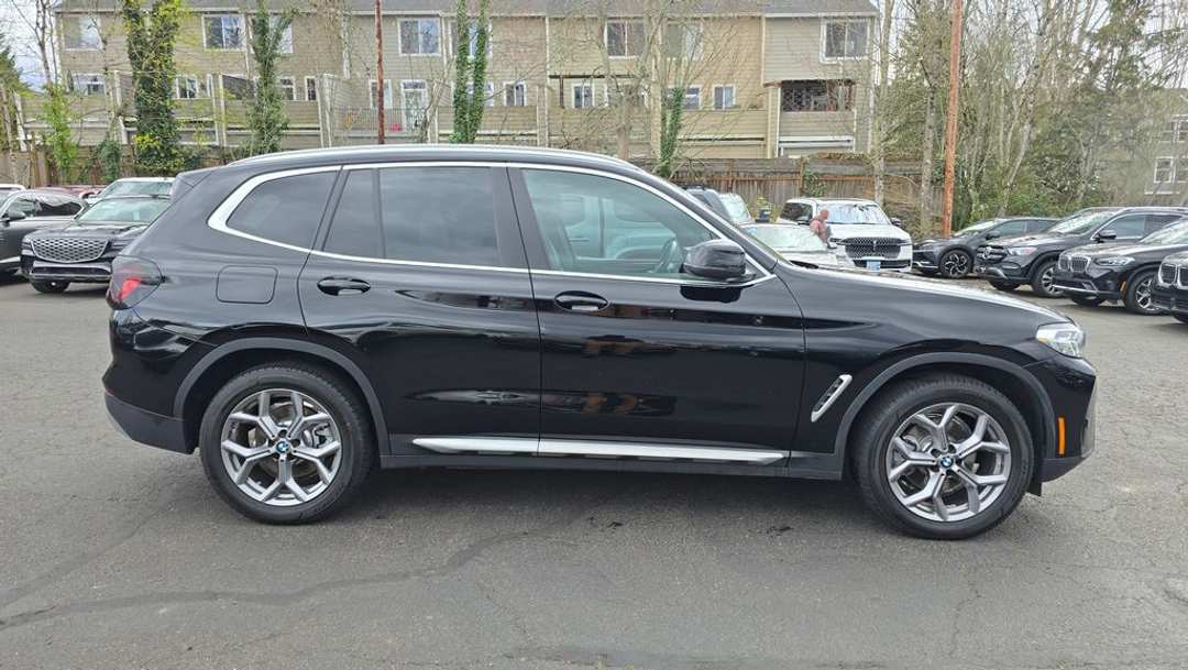 2024 BMW X3 xDrive30i - Image 2