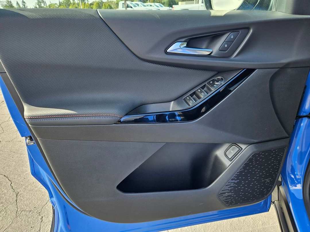 2026 Chevrolet Equinox RS - Image 10