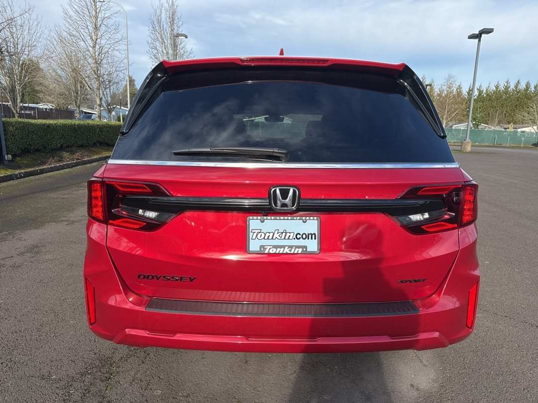 2026 Honda Odyssey SportL - Image 4