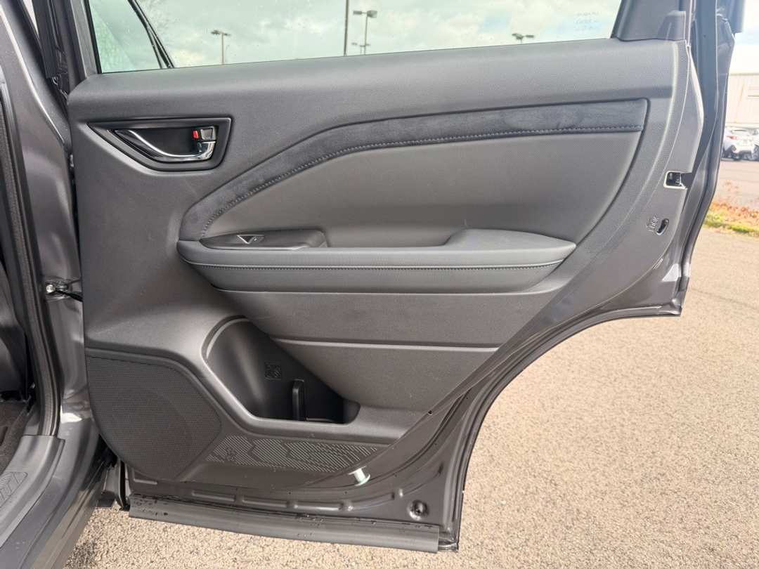 2026 Subaru Forester Limited - Image 22