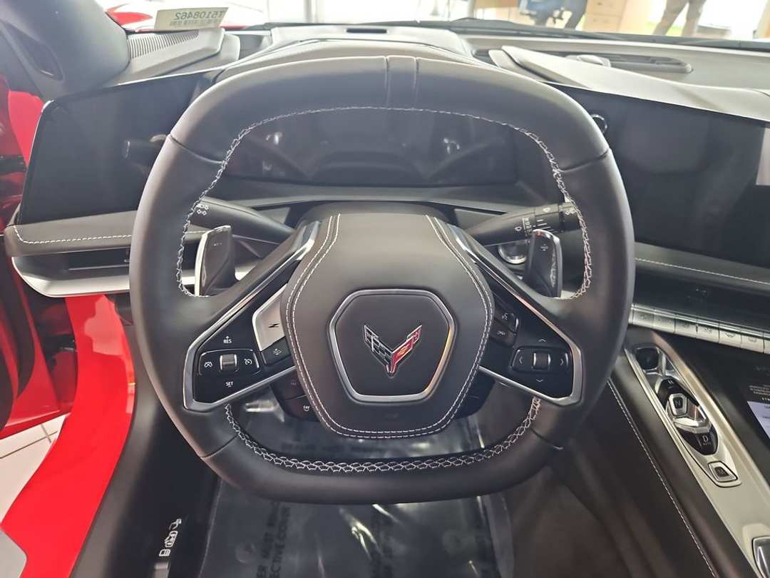 2026 Chevrolet Corvette Stingray - Image 14