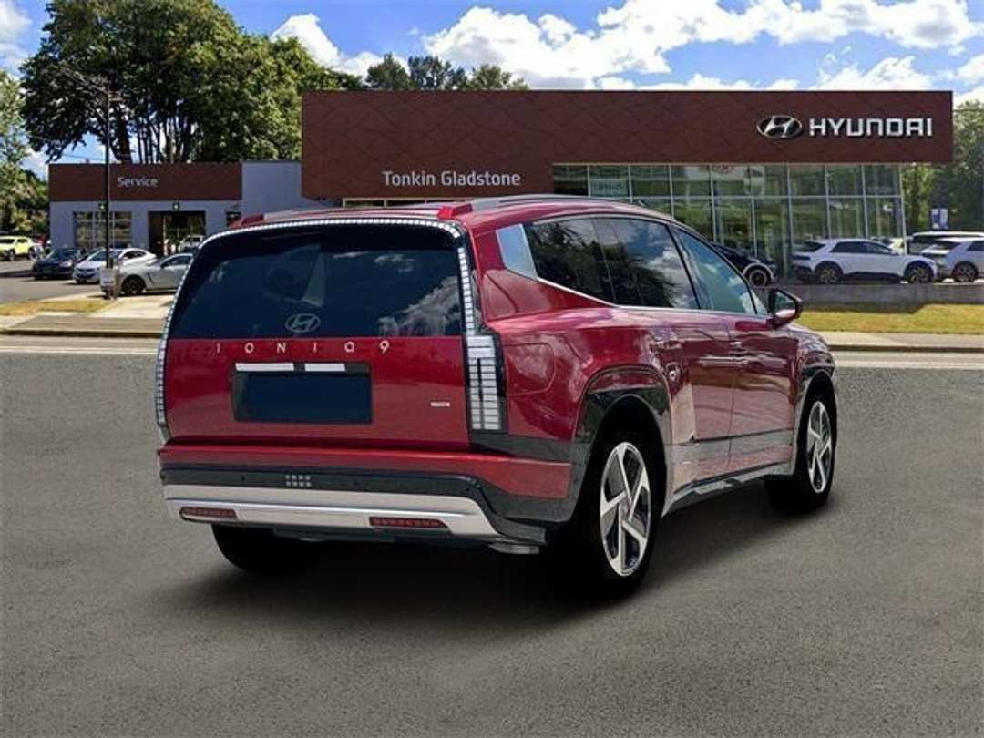 2026 Hyundai Ioniq 9 Performance Limited - Image 7