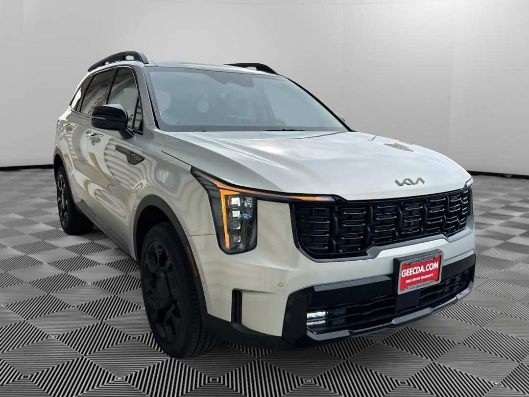 2026 Kia Sorento XLine EX - Image 3