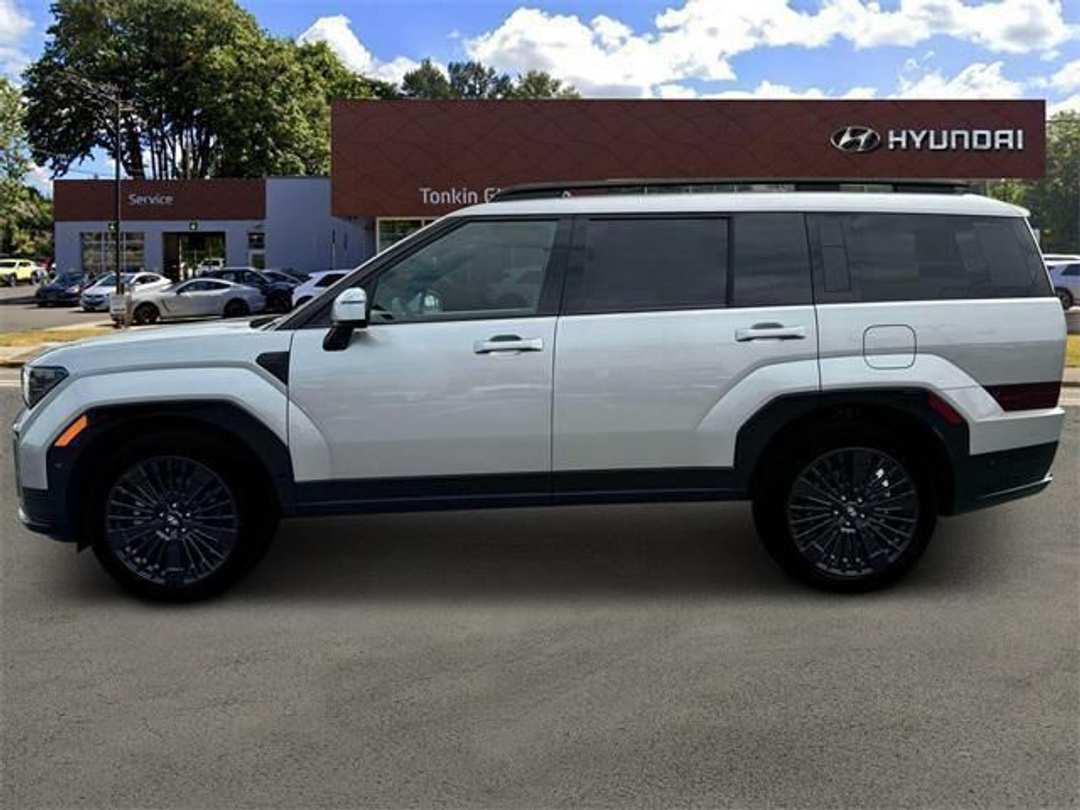 2026 Hyundai Santa Fe Calligraphy - Image 3