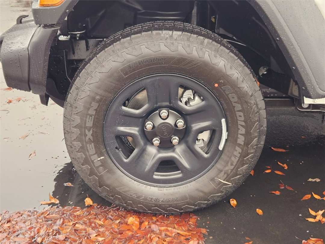 2026 Jeep Wrangler Sport - Image 36