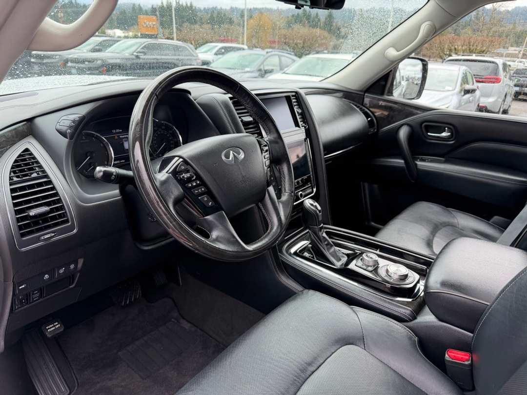2021 INFINITI Qx80 LUXE - Image 17