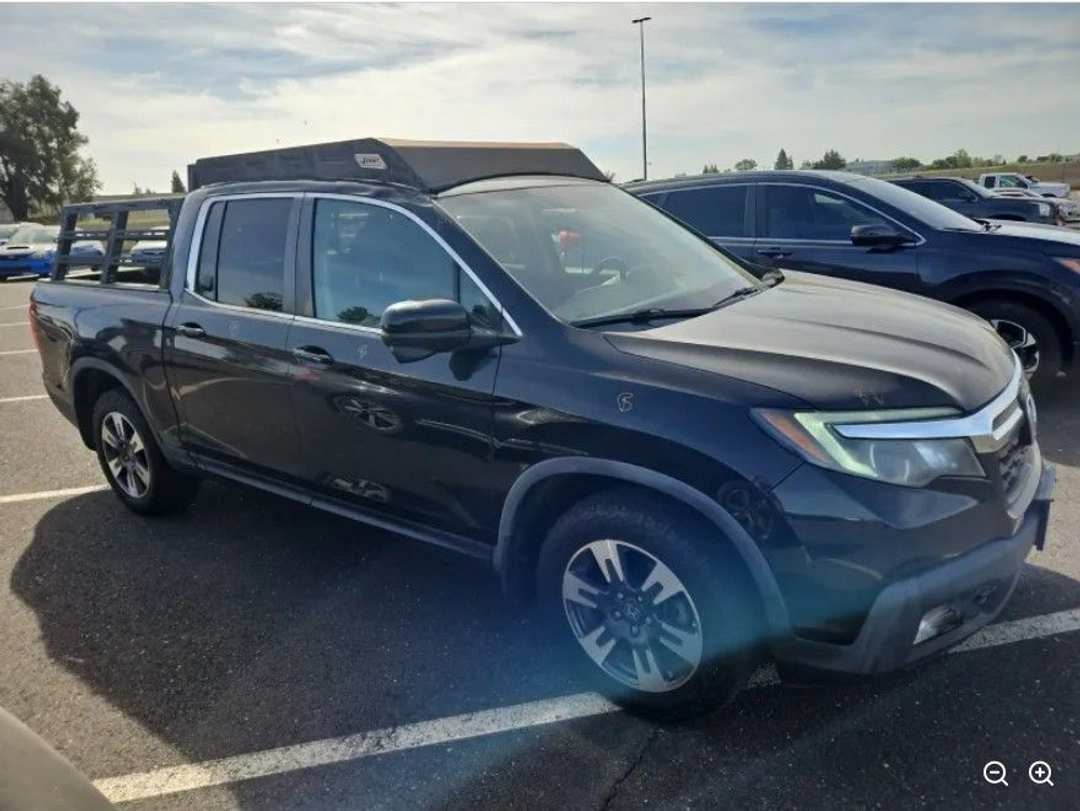 2019 Honda Ridgeline RTLT - Image 2