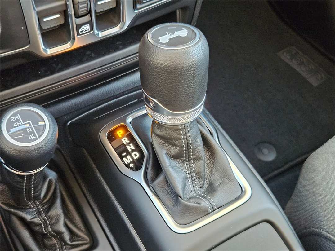 2026 Jeep Wrangler Sport - Image 18