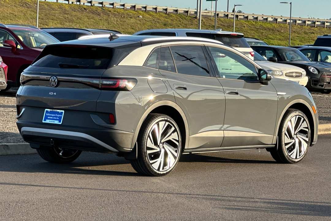 2026 Volkswagen Id.4 Pro S Plus - Image 3