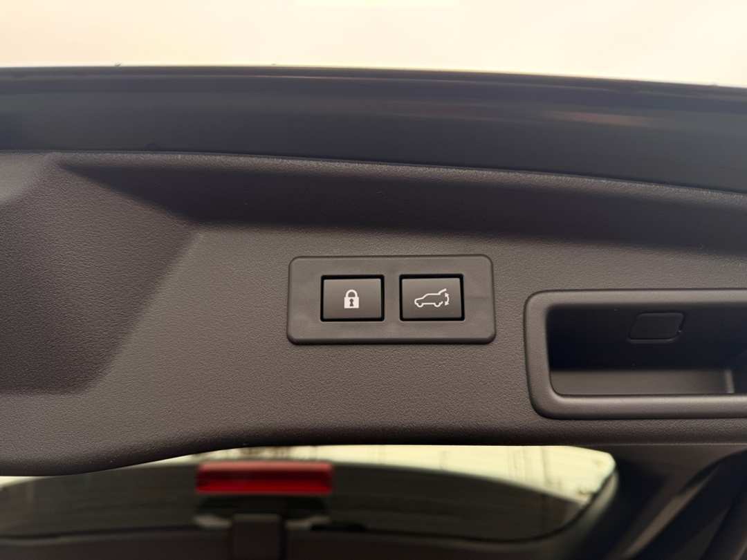 2026 Subaru Outback Touring XT - Image 22