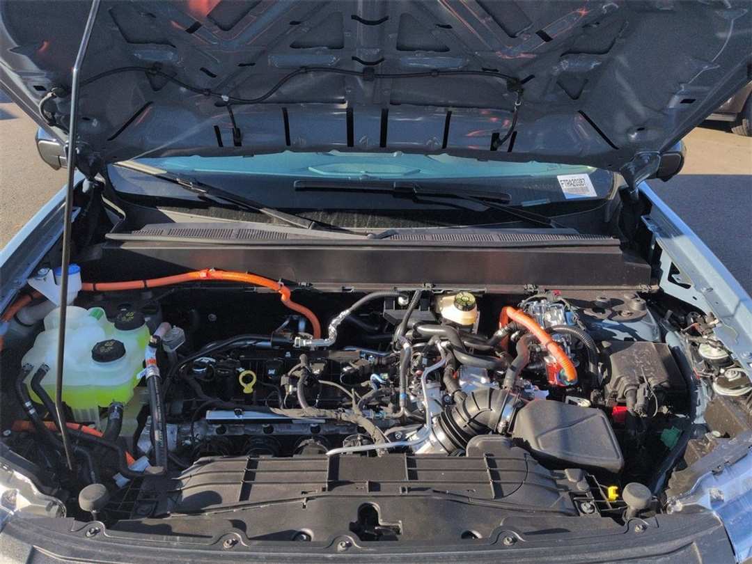 2026 Ford Maverick Lariat - Image 31